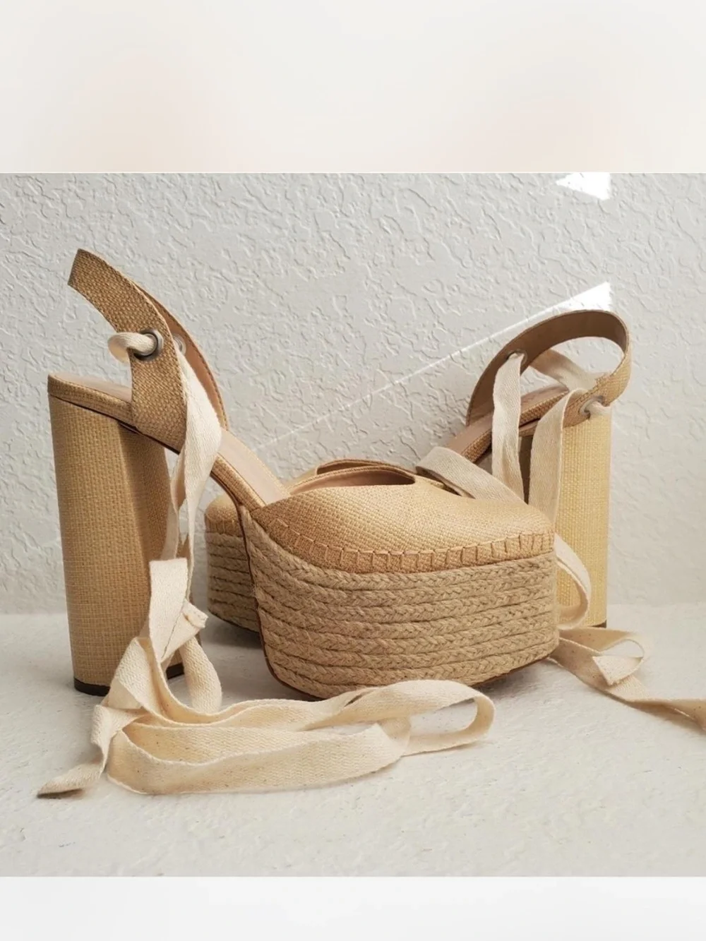 SCHUTZ these are